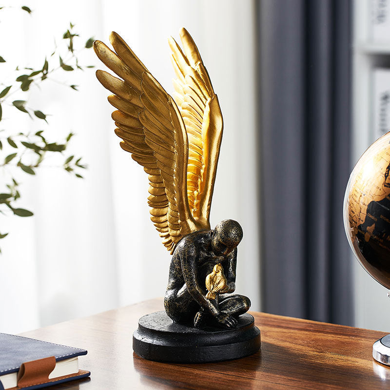 Light Luxury Character Decor – Creative Cabinet Sculpture
