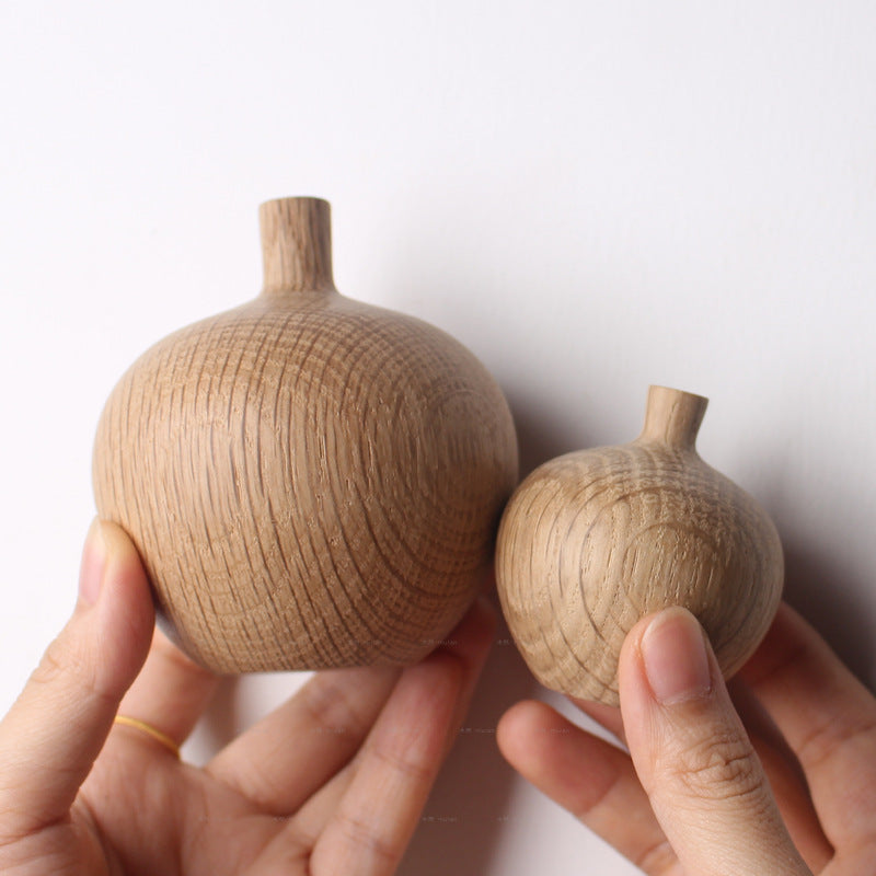 Japanese Style Solid Wood Vase with Dried Flowers Decor
